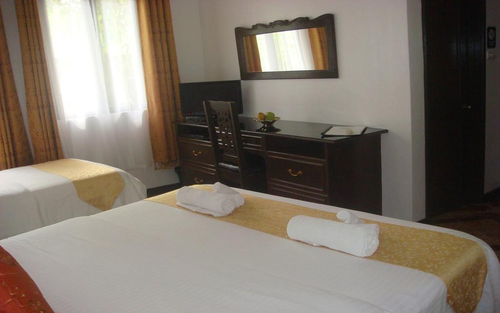 Padre Burgos Castle Resort Surigao Εξωτερικό φωτογραφία