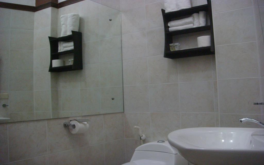 Padre Burgos Castle Resort Surigao Εξωτερικό φωτογραφία