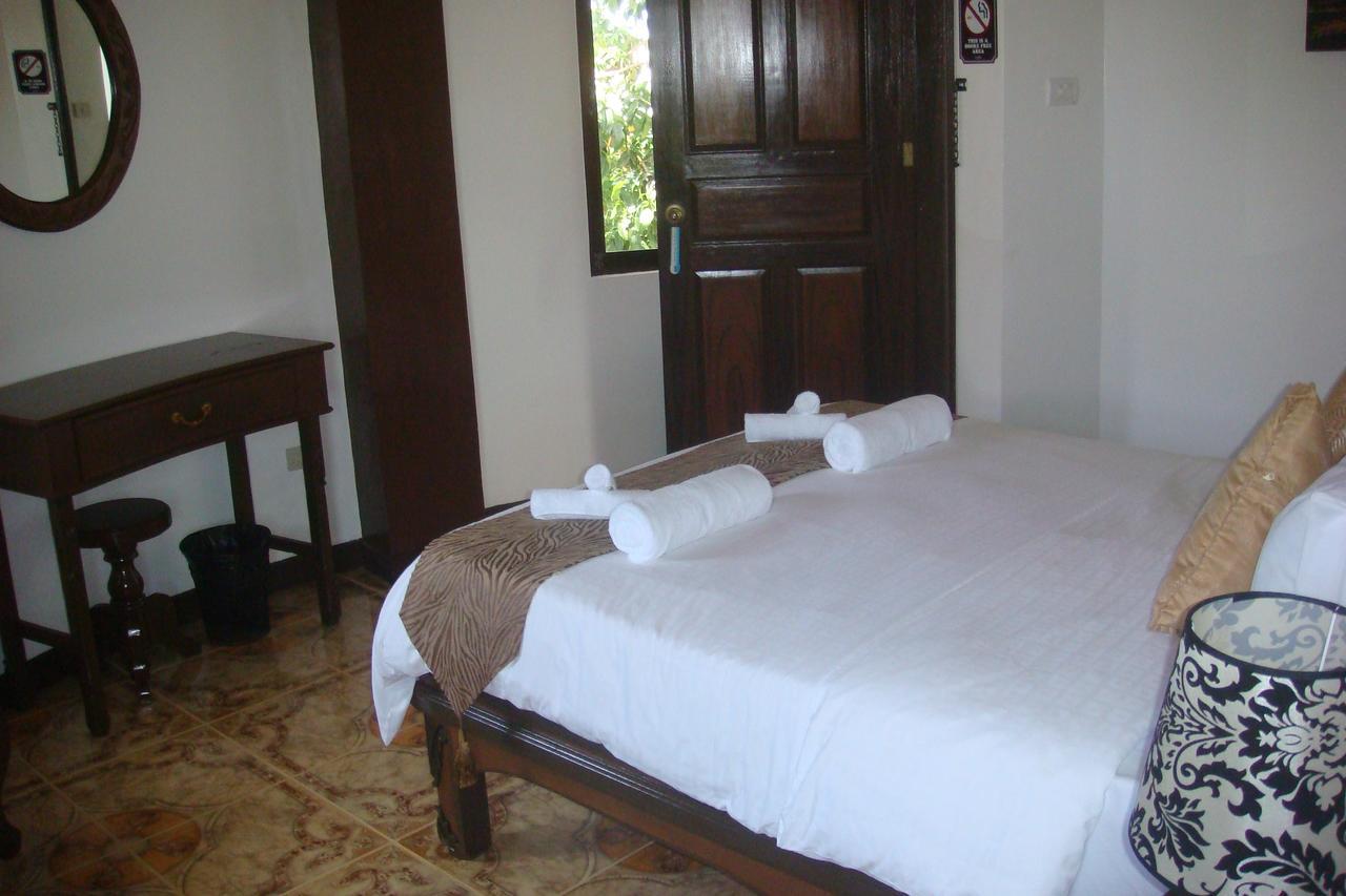 Padre Burgos Castle Resort Surigao Εξωτερικό φωτογραφία