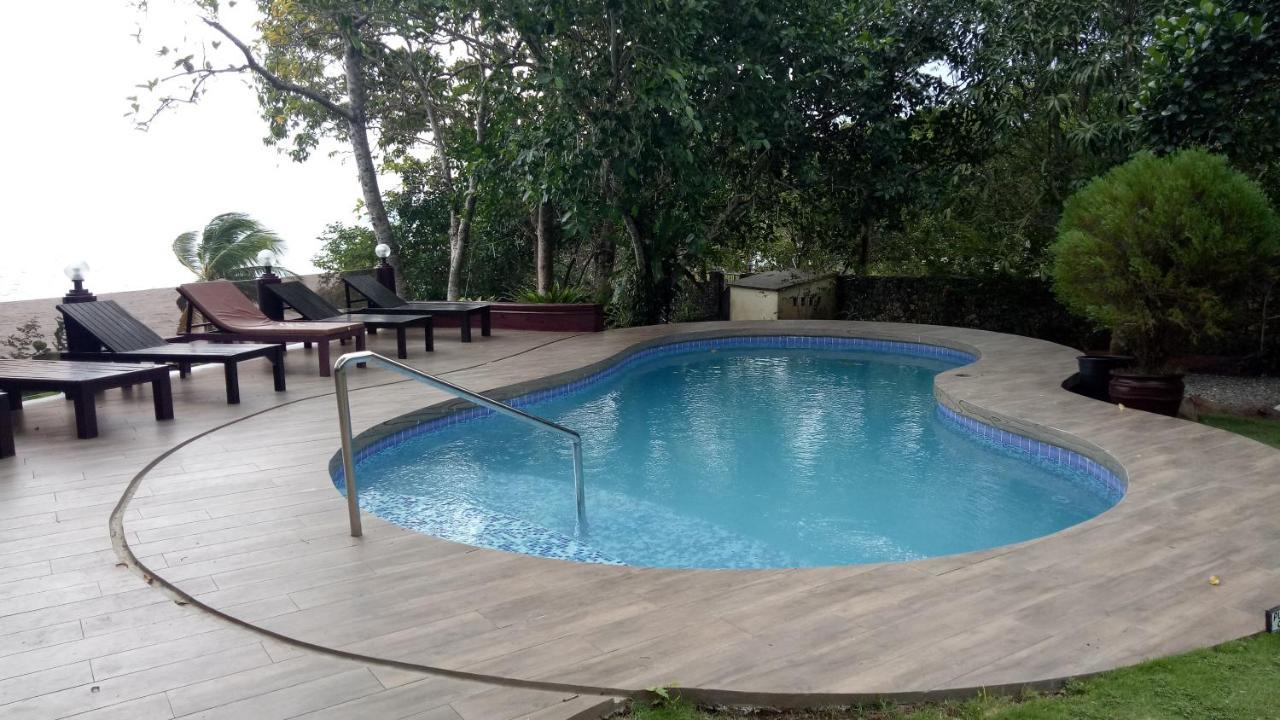 Padre Burgos Castle Resort Surigao Εξωτερικό φωτογραφία